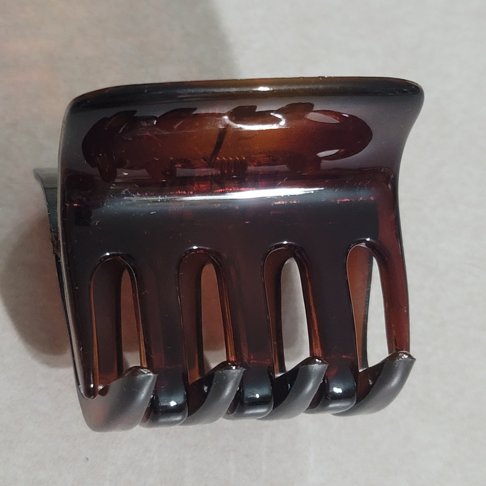 NWOT Made In France Toroise Shell Brown Hair Claw Clip